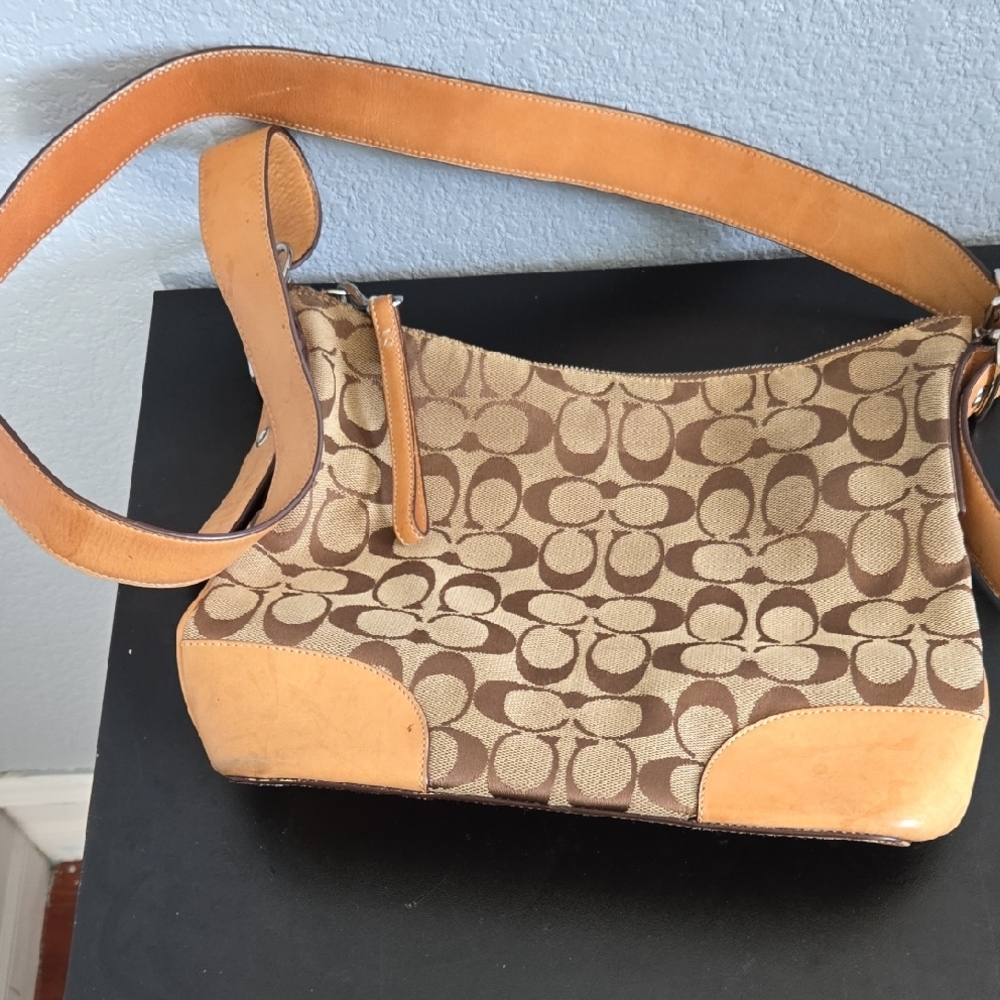 Brown and Tan Designer Shoulder Bag - Picture 1 of 3